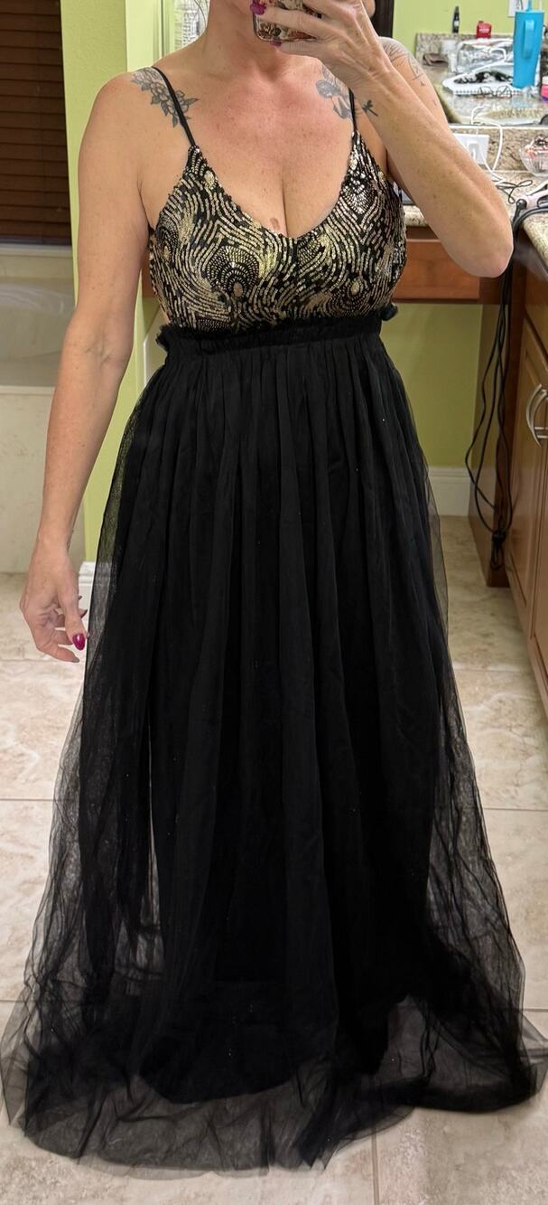 Dress Day Formal maxi tulle black gold glitter new medium